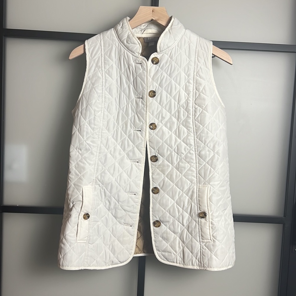 J. Jill Quilted Cream Sleeveless Vest